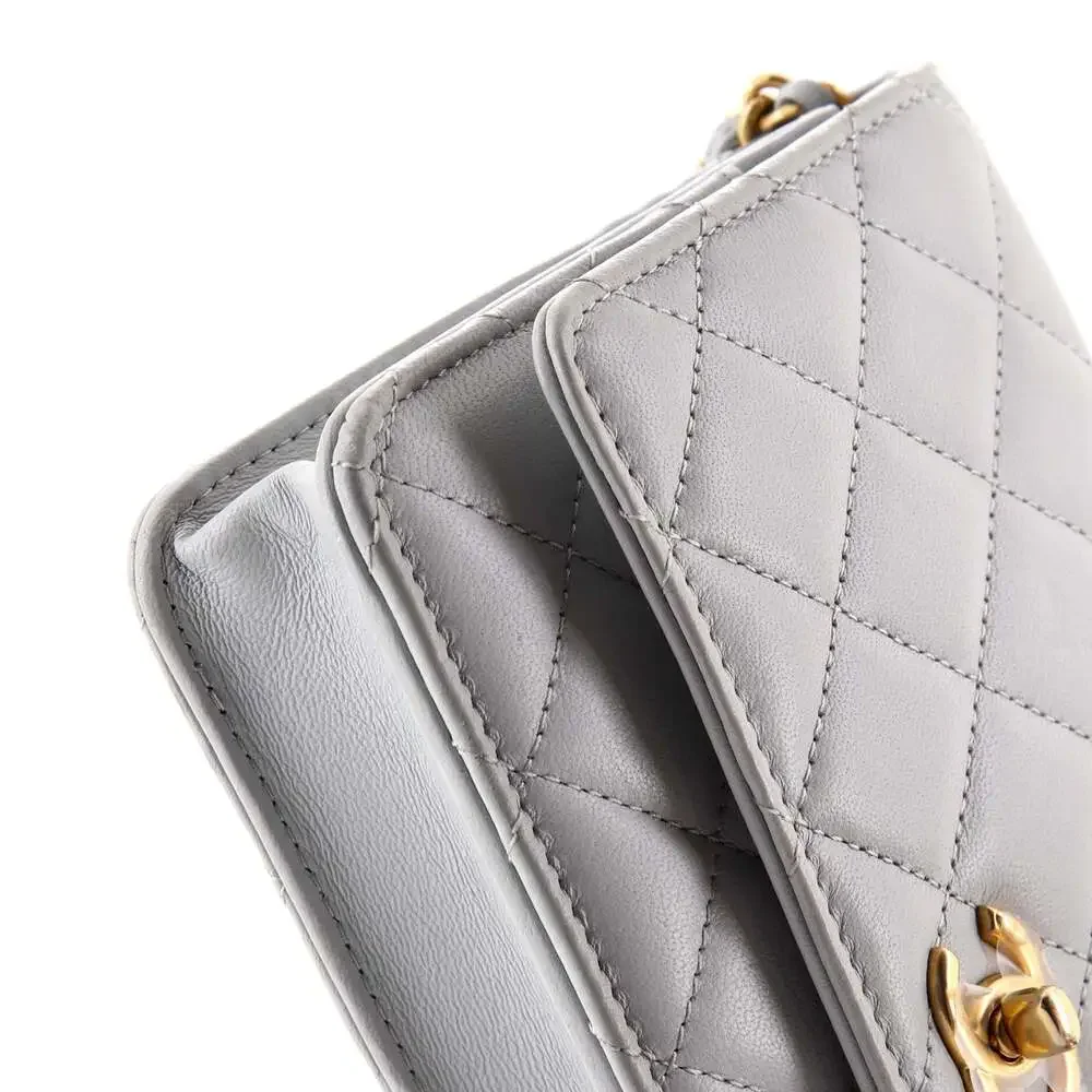Chanel Pearl Crush Wallet On Chain #242375C36B - Picture 6 of 8